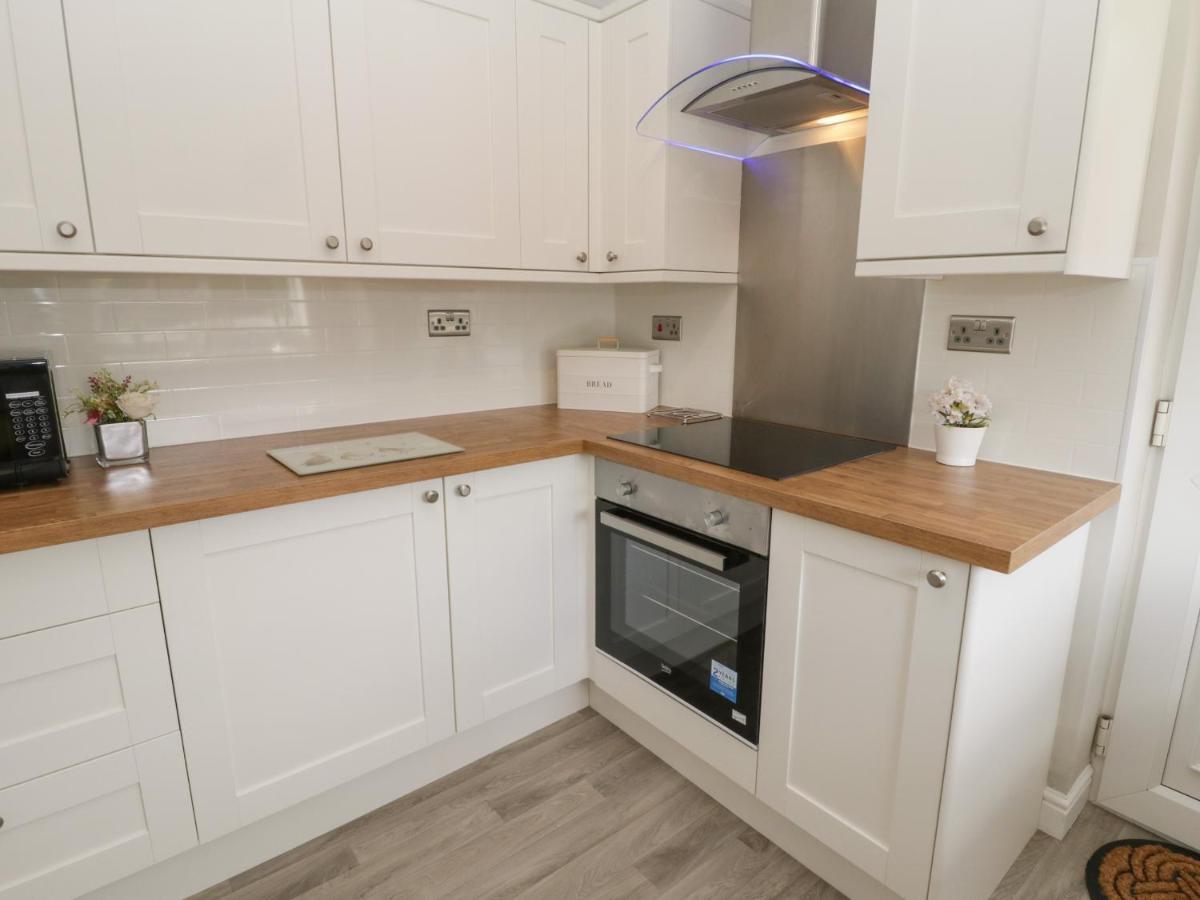 Rose Bungalow Whitby Ngoại thất bức ảnh