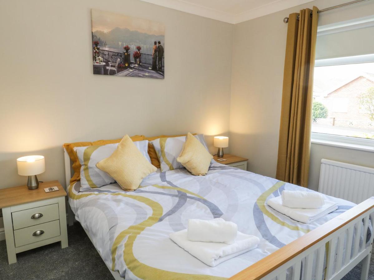 Rose Bungalow Whitby Ngoại thất bức ảnh