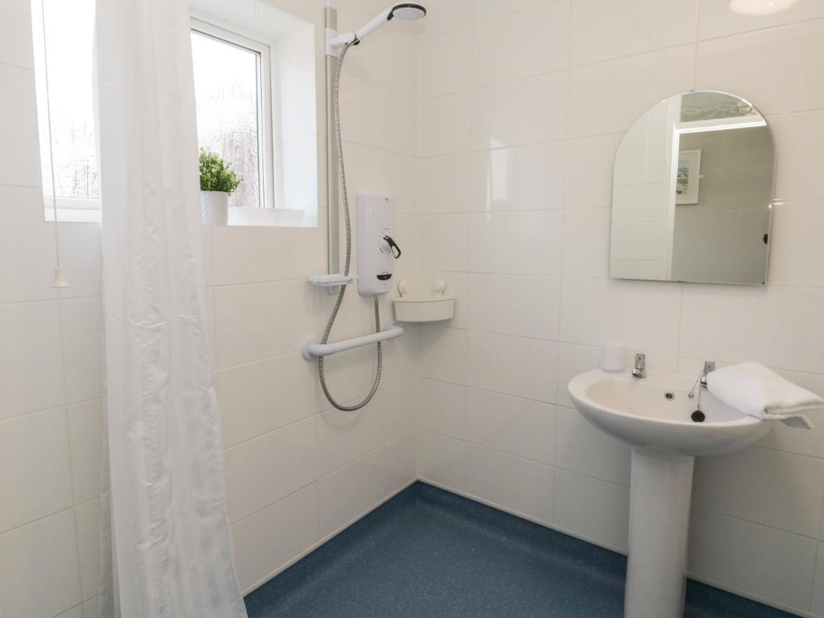 Rose Bungalow Whitby Ngoại thất bức ảnh
